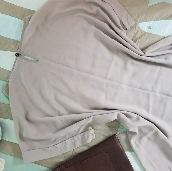 Art inspired XL light weight blouse by Vida - Picture 2 of 4